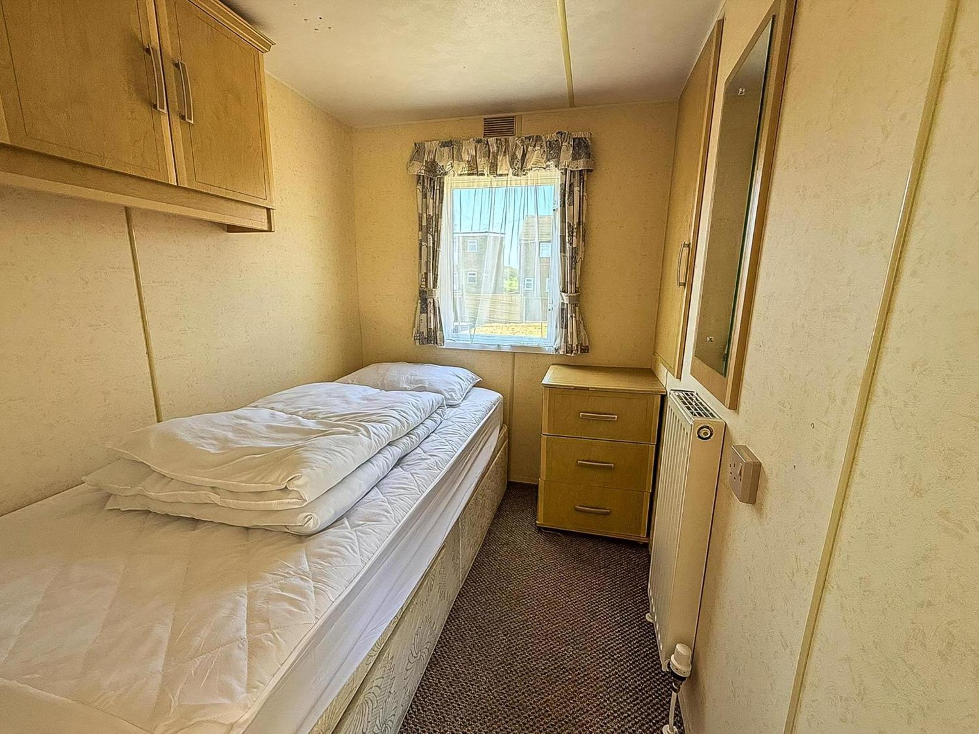 Wheelchair Friendly Caravan For Hire Norfolk Near The Ref 13016l Campingplatz Hunstanton