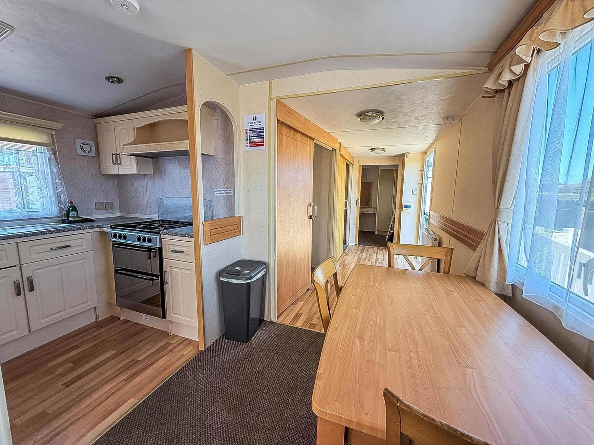 Wheelchair Friendly Caravan For Hire Norfolk Near The Ref 13016l Campingplatz *