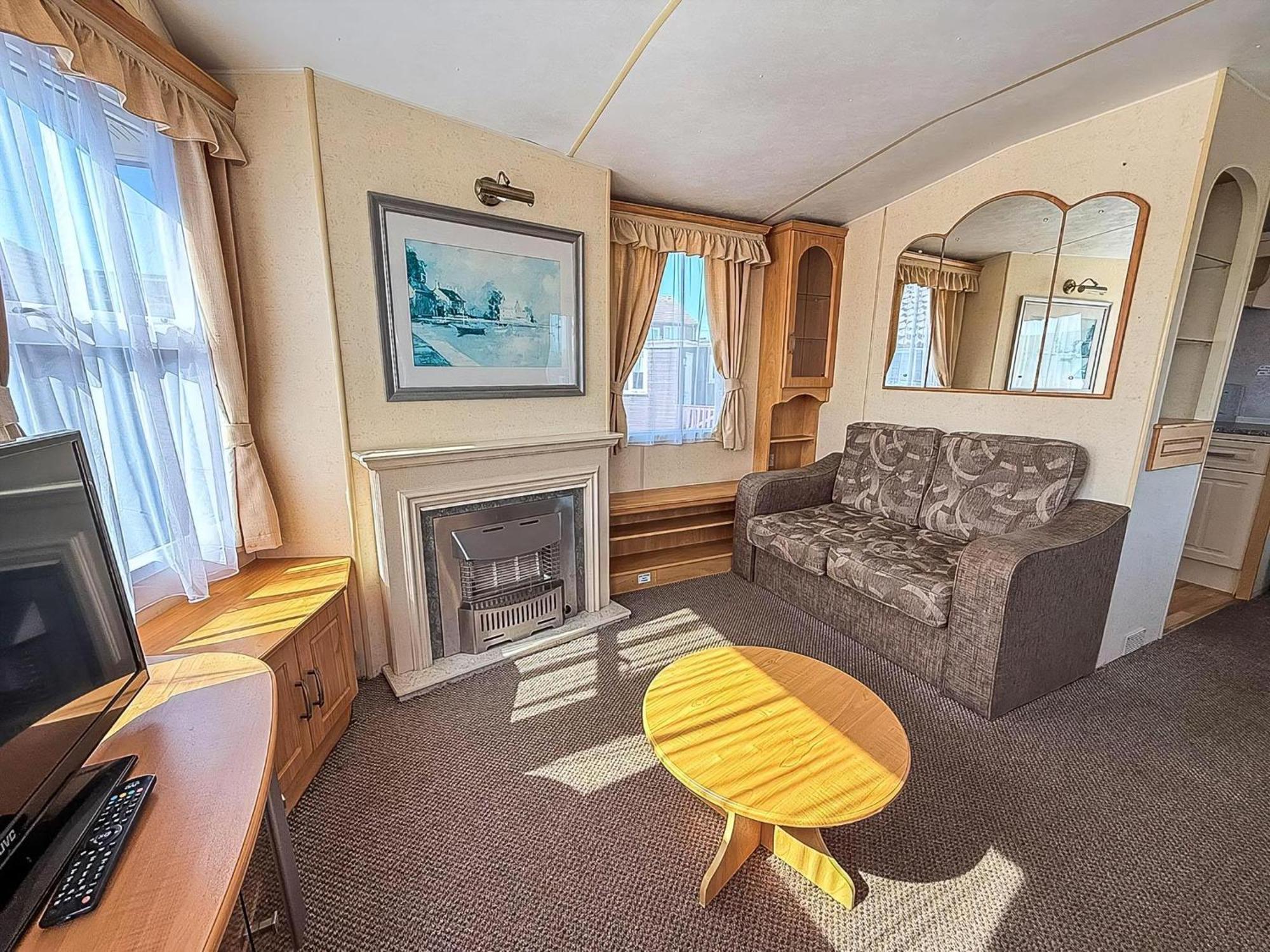 Wheelchair Friendly Caravan For Hire Norfolk Near The Ref 13016l Campingplatz Hunstanton